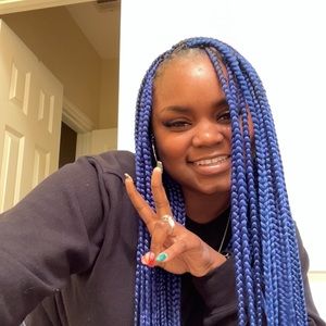 Meet your Posher, Rohania